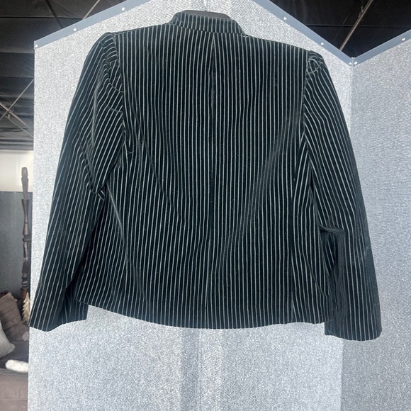 little pinstripe jacket - Picture 2 of 2